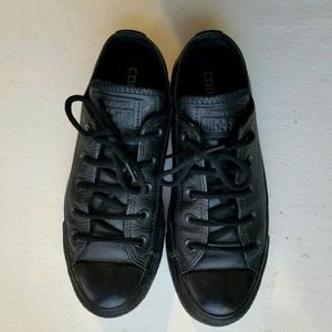 Womans leather Converse